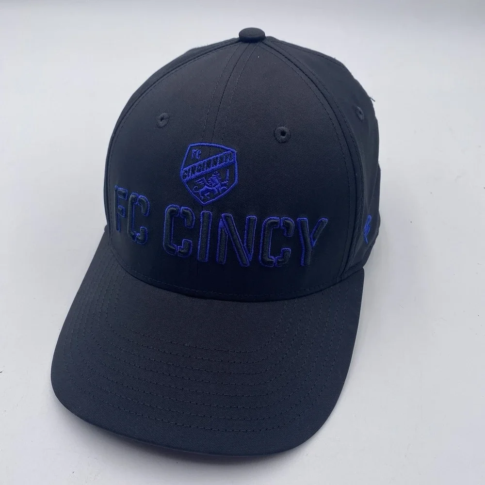 Cincinnati FC Hat Flex Fit Small Medium Black Major League Soccer MLS Fanatics